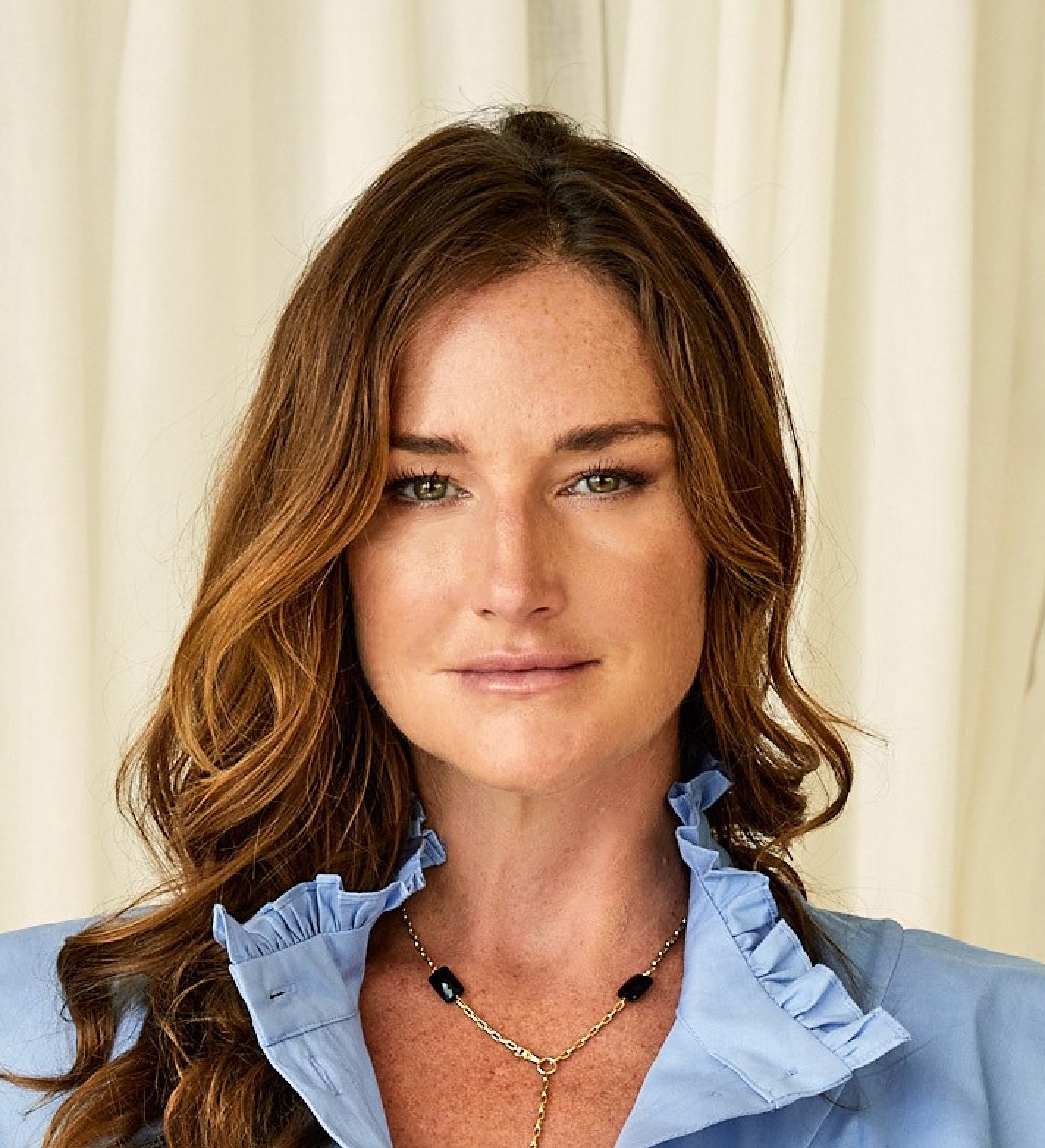 Dr Tamsin Lewis